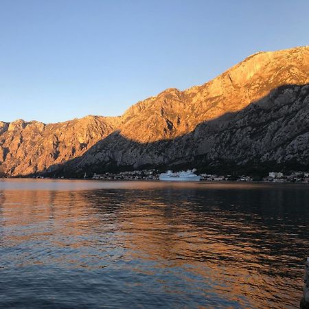 Bed and Breakfast Palazzo Sbutega Kotor Zewnętrze zdjęcie