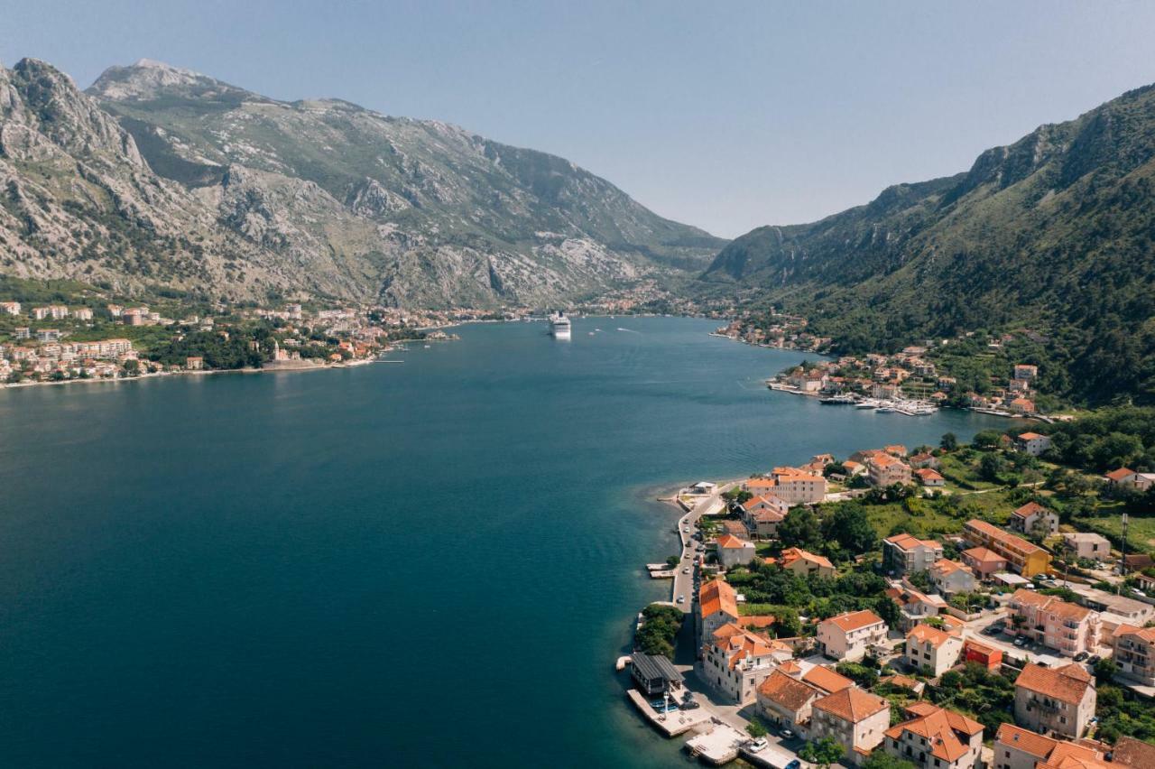 Bed and Breakfast Palazzo Sbutega Kotor Zewnętrze zdjęcie